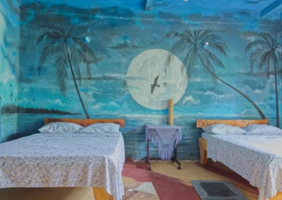 La Luna, Room Wall paint